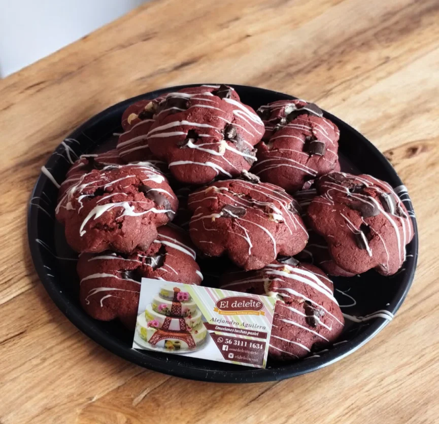 Pastel red velvet de El Deleite